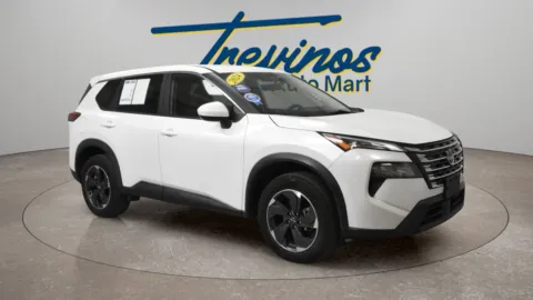 White 2024 Nissan Rogue SV for sale in McAllen, TX