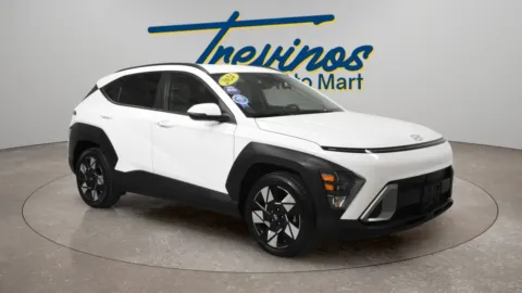 White 2024 Hyundai Kona SEL for sale in McAllen, TX