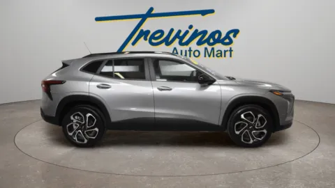 More photos of 2024 Chevrolet Trax 2RS at Trevinos Auto Mart, TX