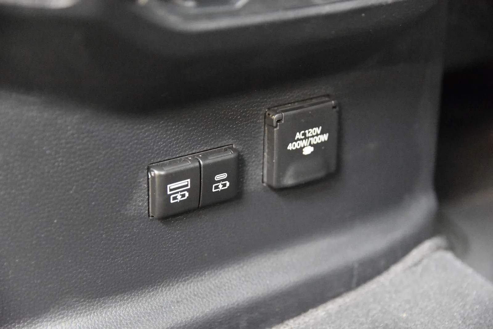 Toyota Tundra photo 29