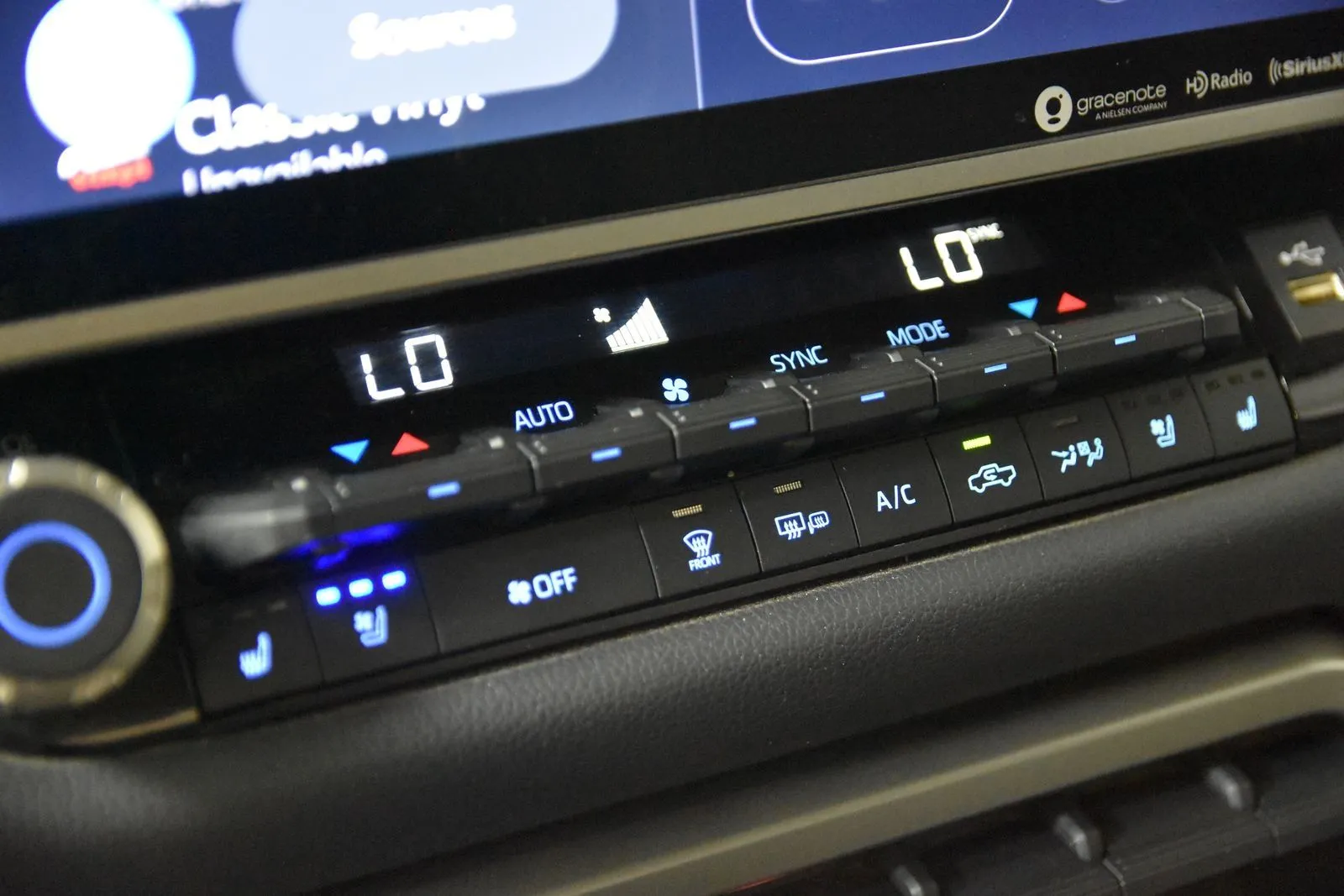 Toyota Tundra photo 20