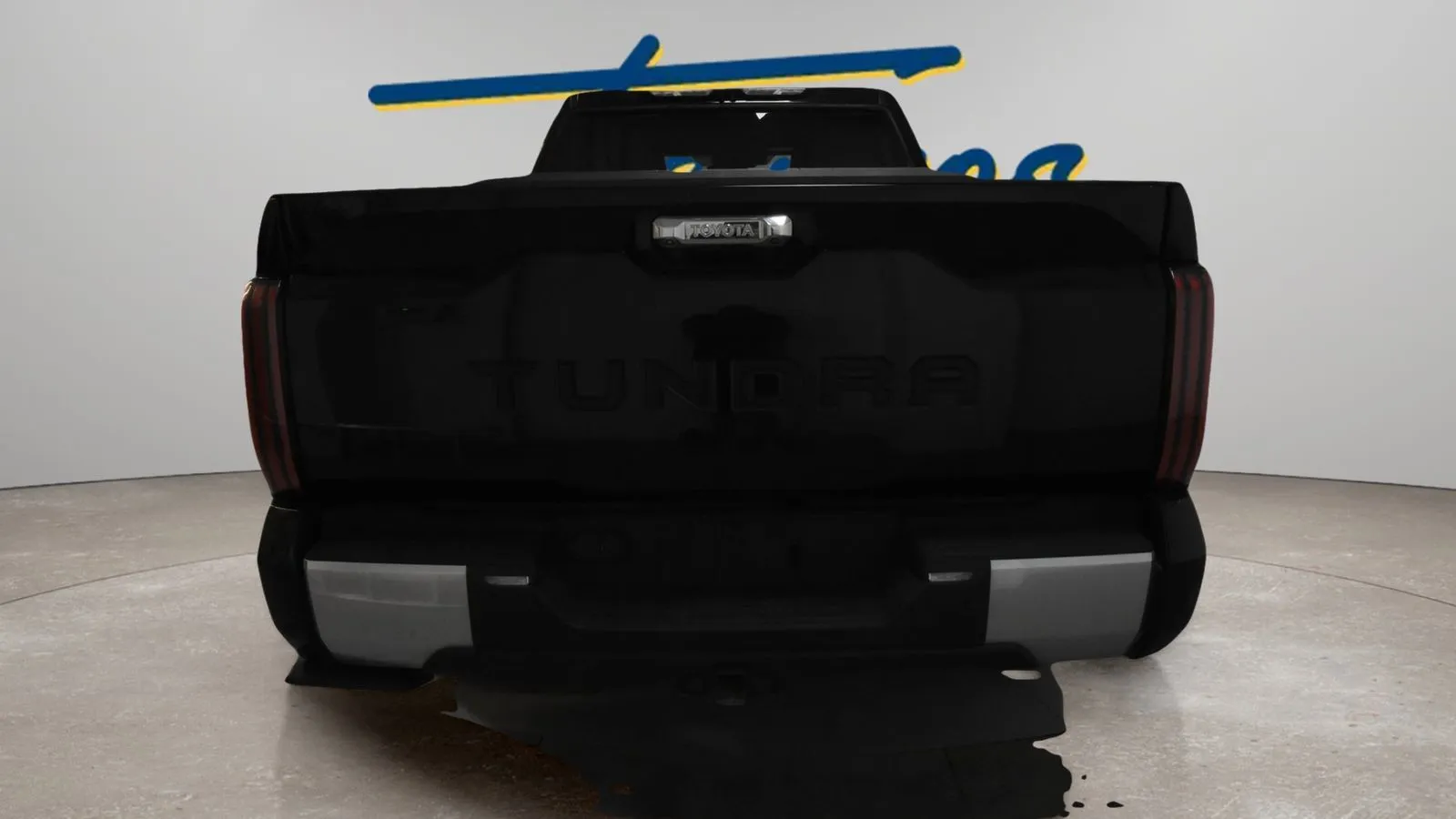 Toyota Tundra photo 7