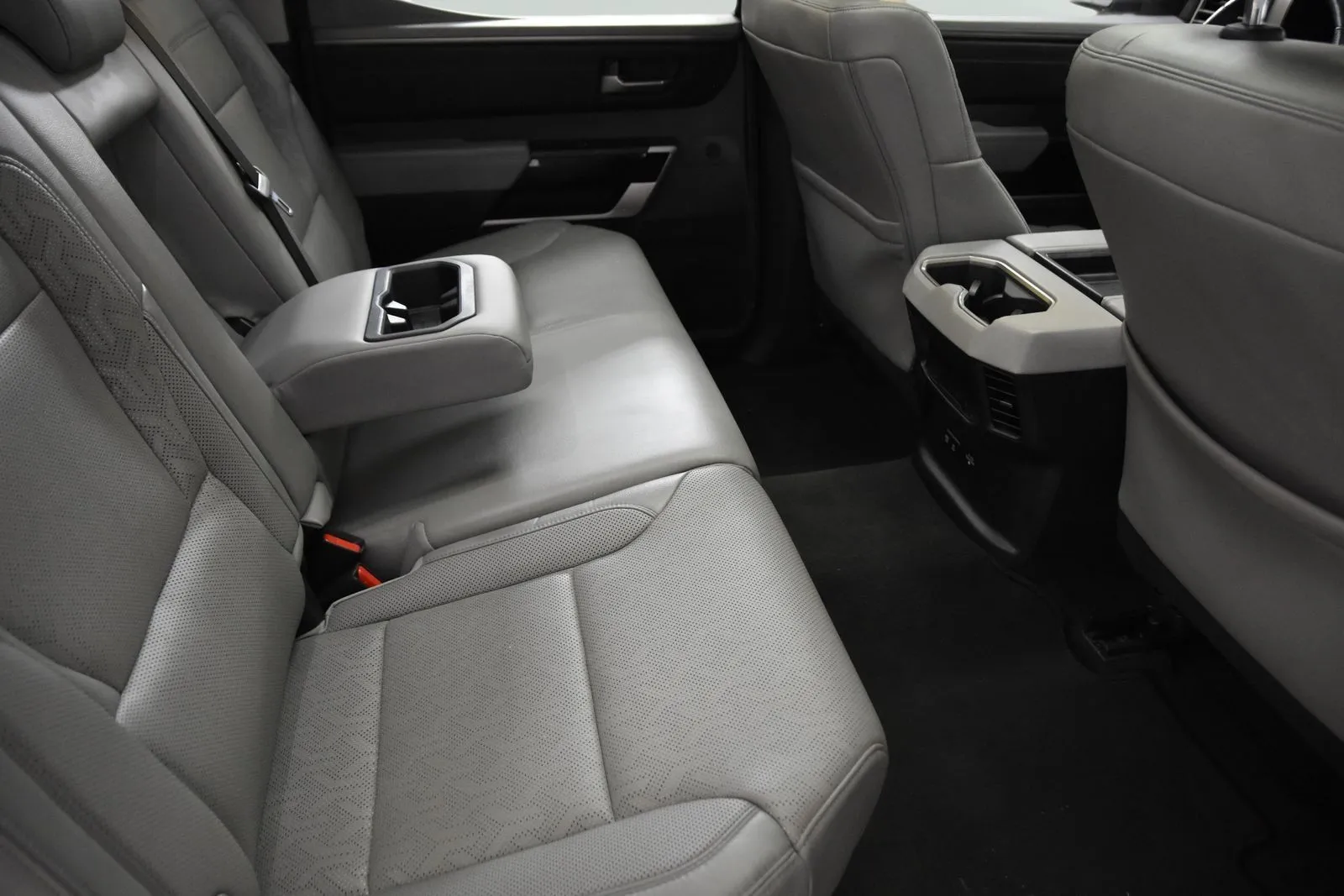 Toyota Tundra photo 31