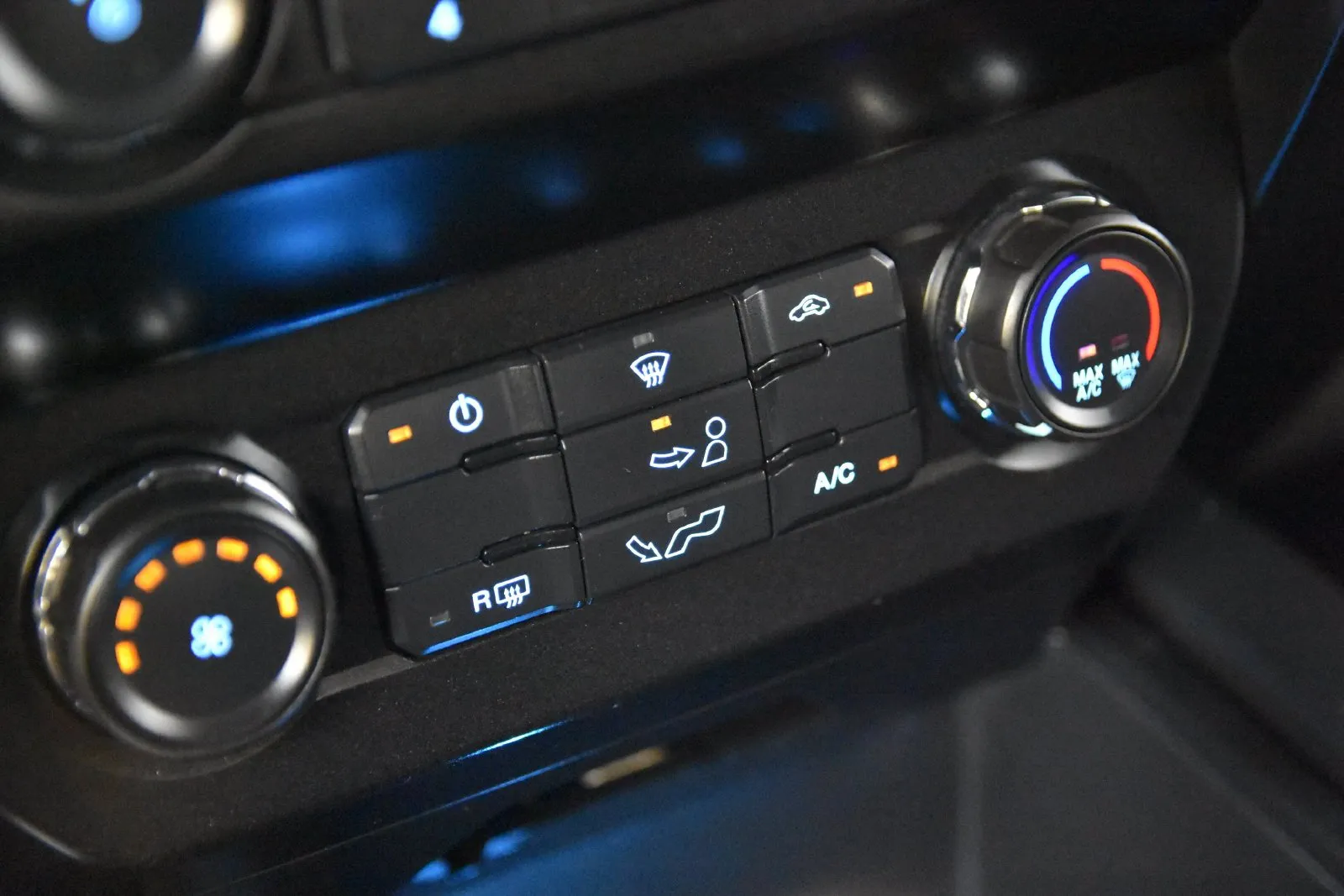 Ford F-150 photo 22