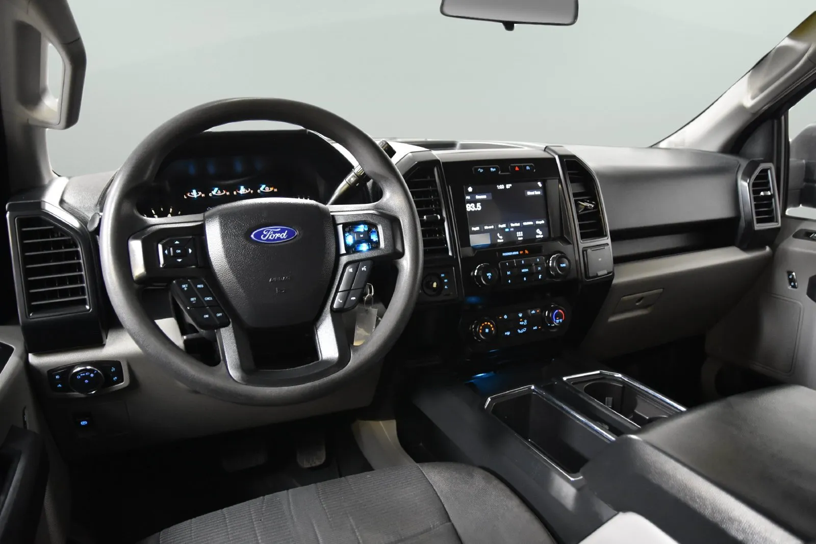 Ford F-150 photo 25
