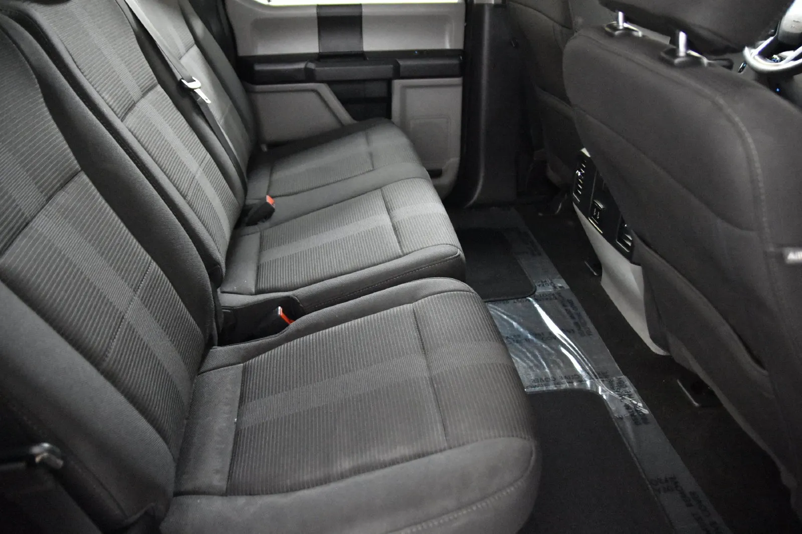 Ford F-150 photo 30
