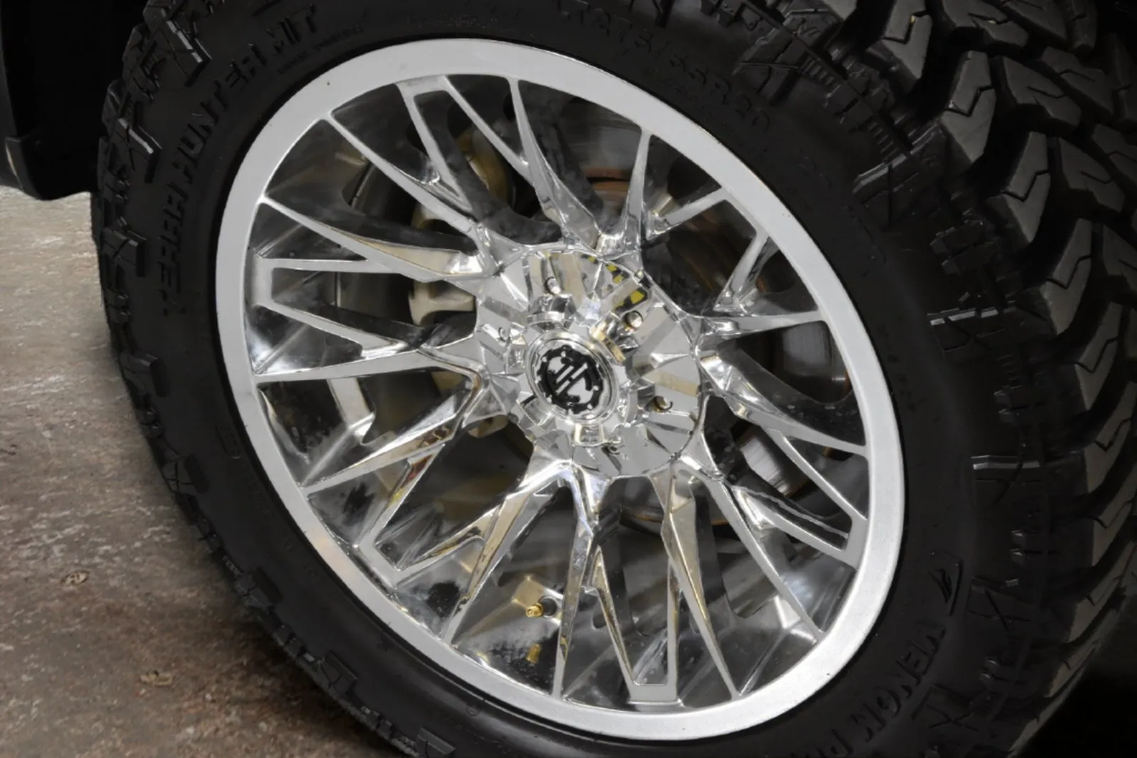 Ford F-150 photo 6