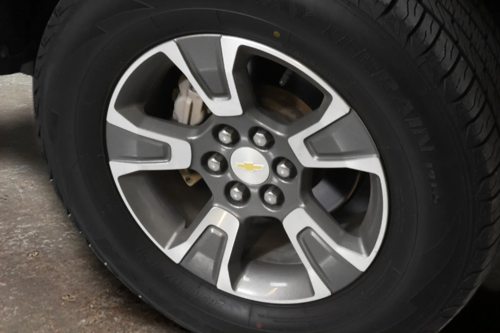 Chevrolet Colorado photo 6