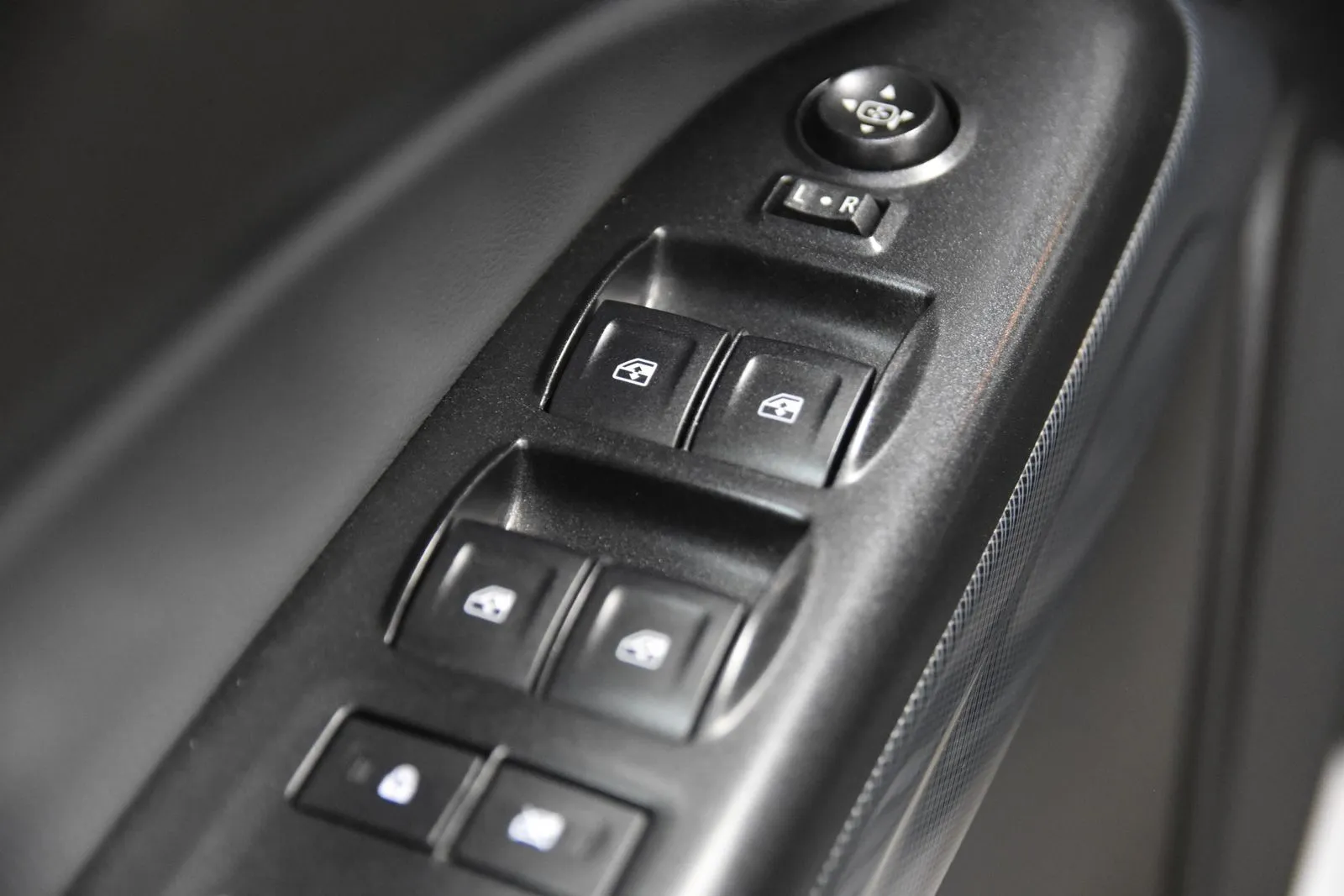 Chevrolet Colorado photo 13