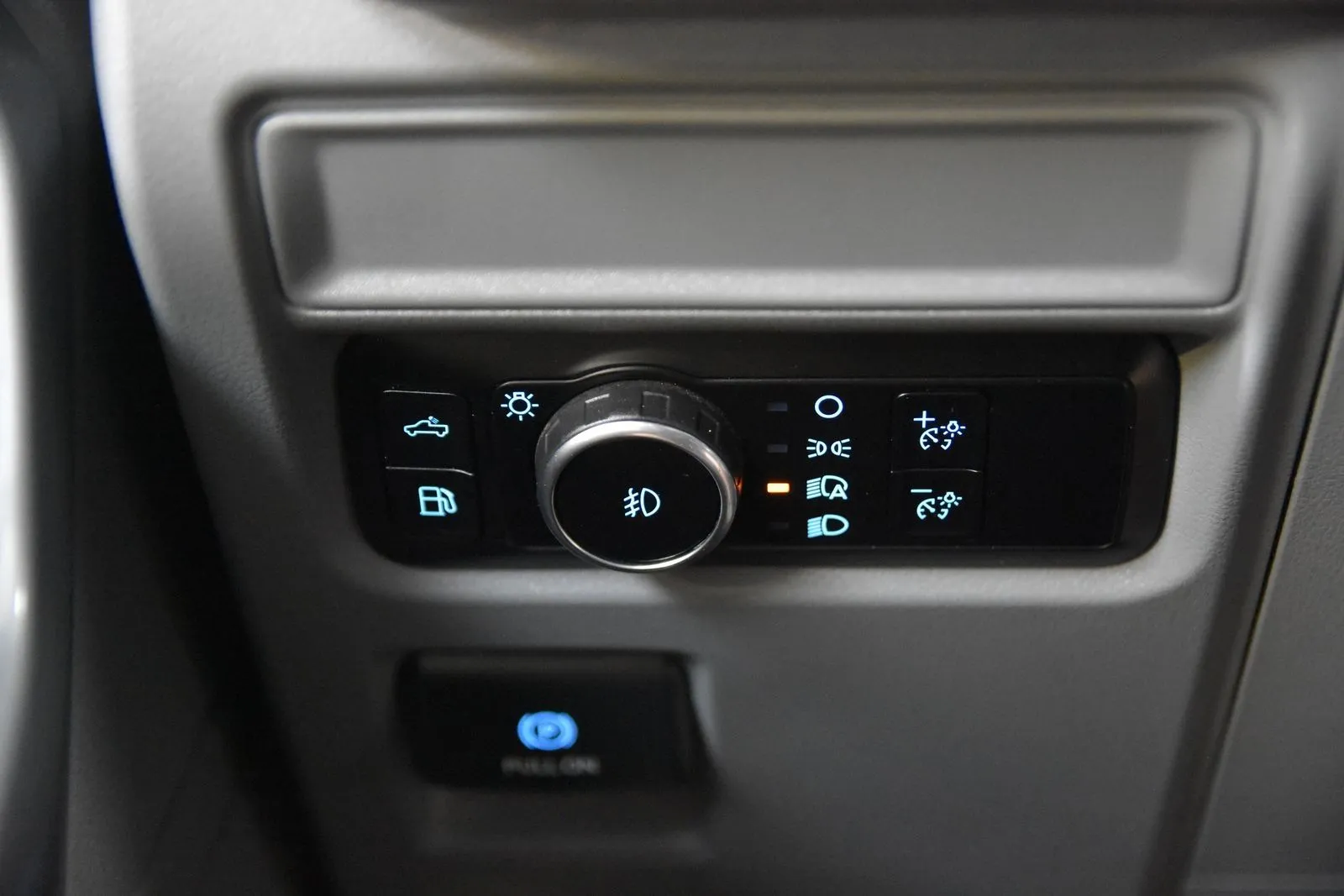 Ford F-150 photo 16