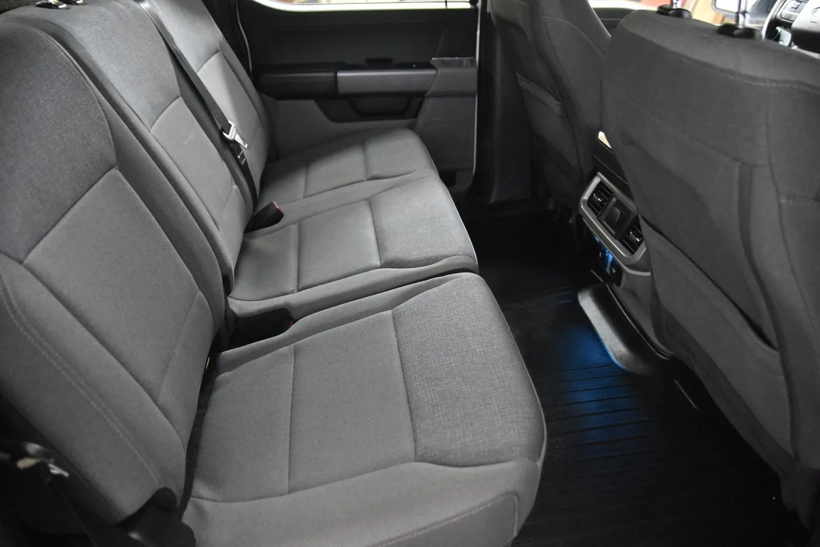 Ford F-150 photo 31