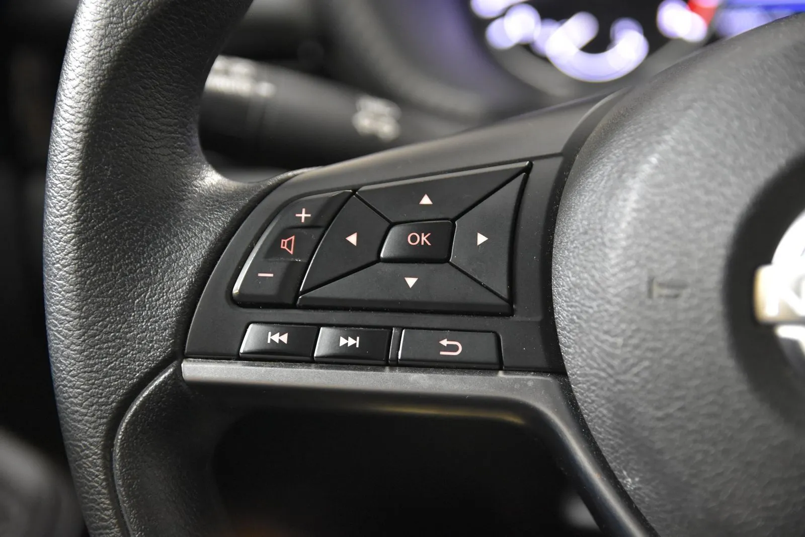 Nissan Sentra photo 15