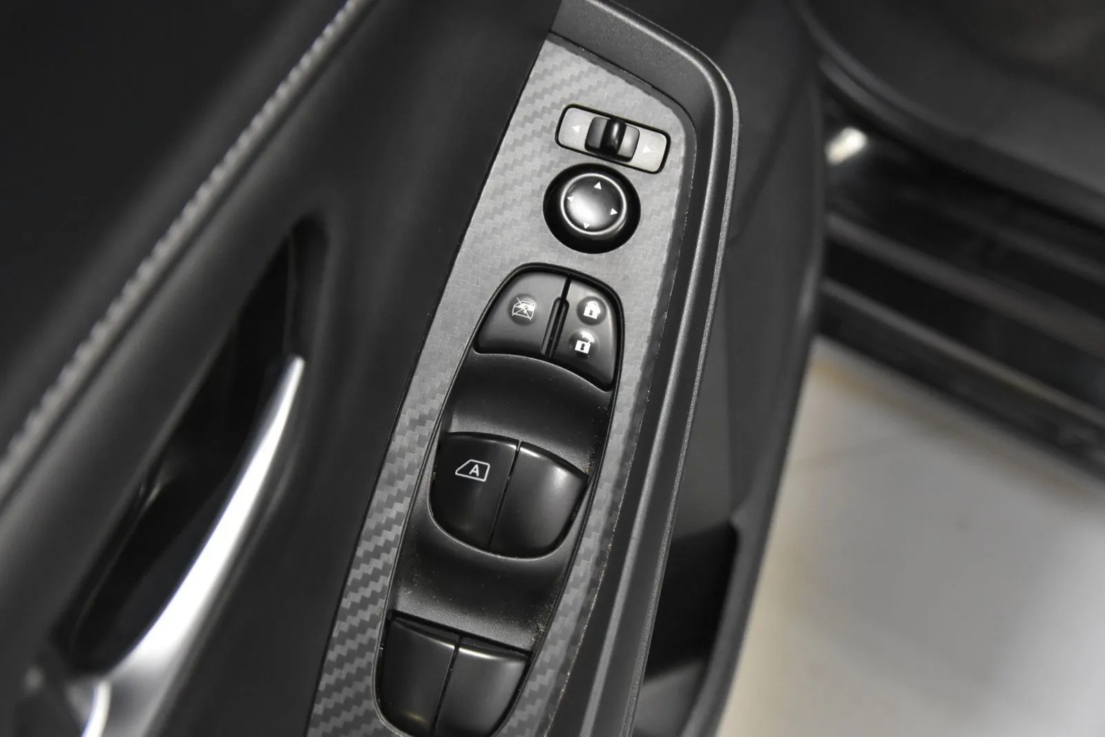 Nissan Sentra photo 13