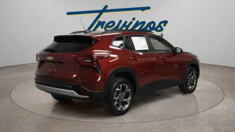 Photos of 2025 Chevrolet Trax LT for sale in McAllen, TX at Trevinos Auto Mart