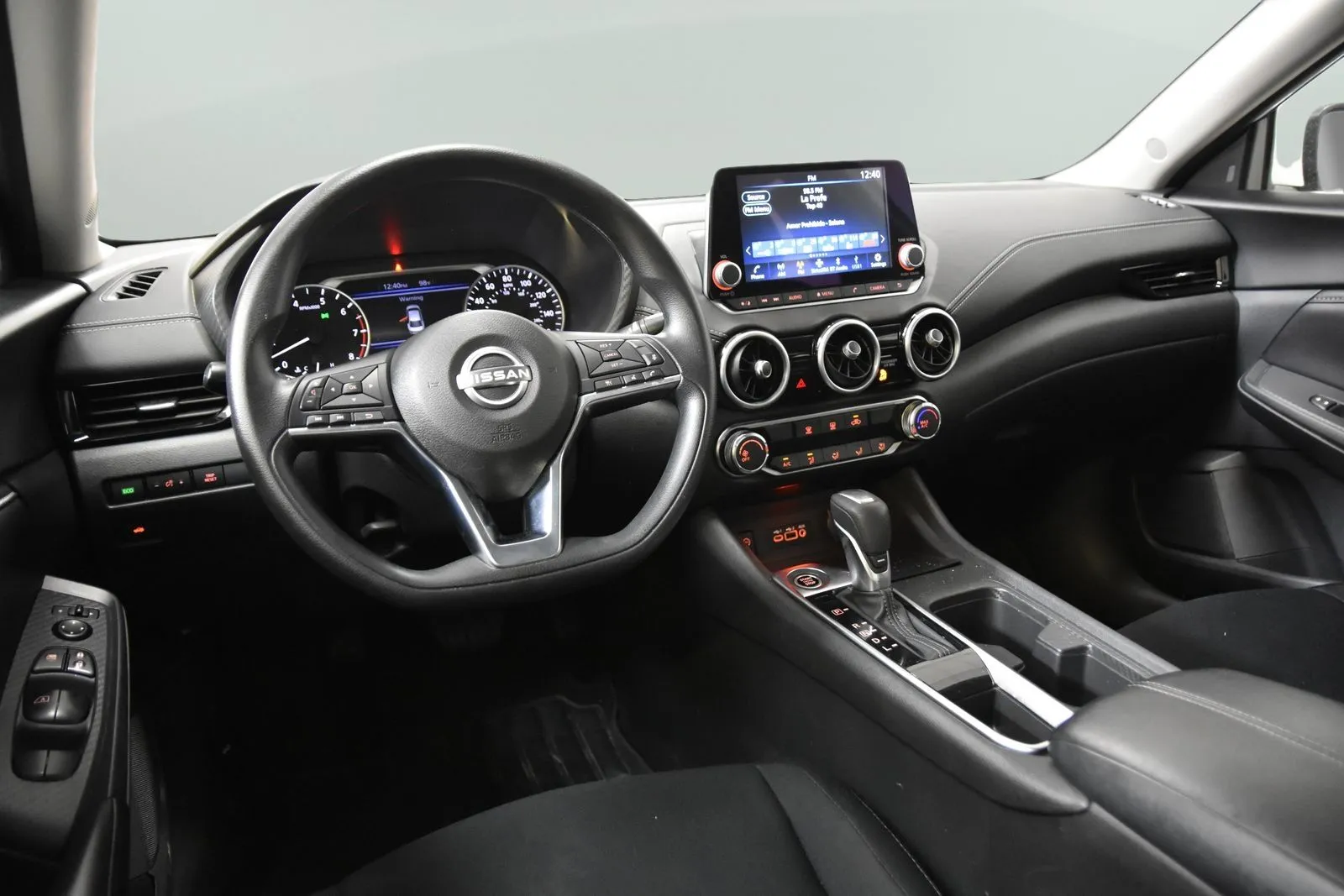 Nissan Sentra photo 25