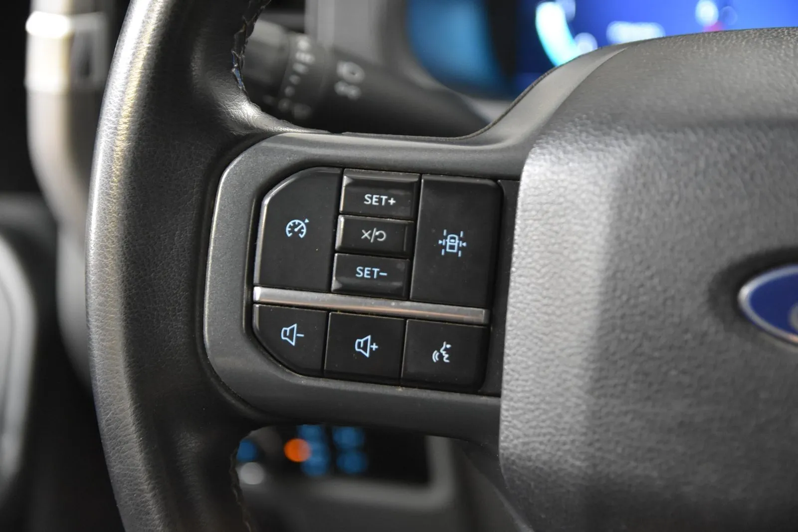 Ford F-150 photo 13