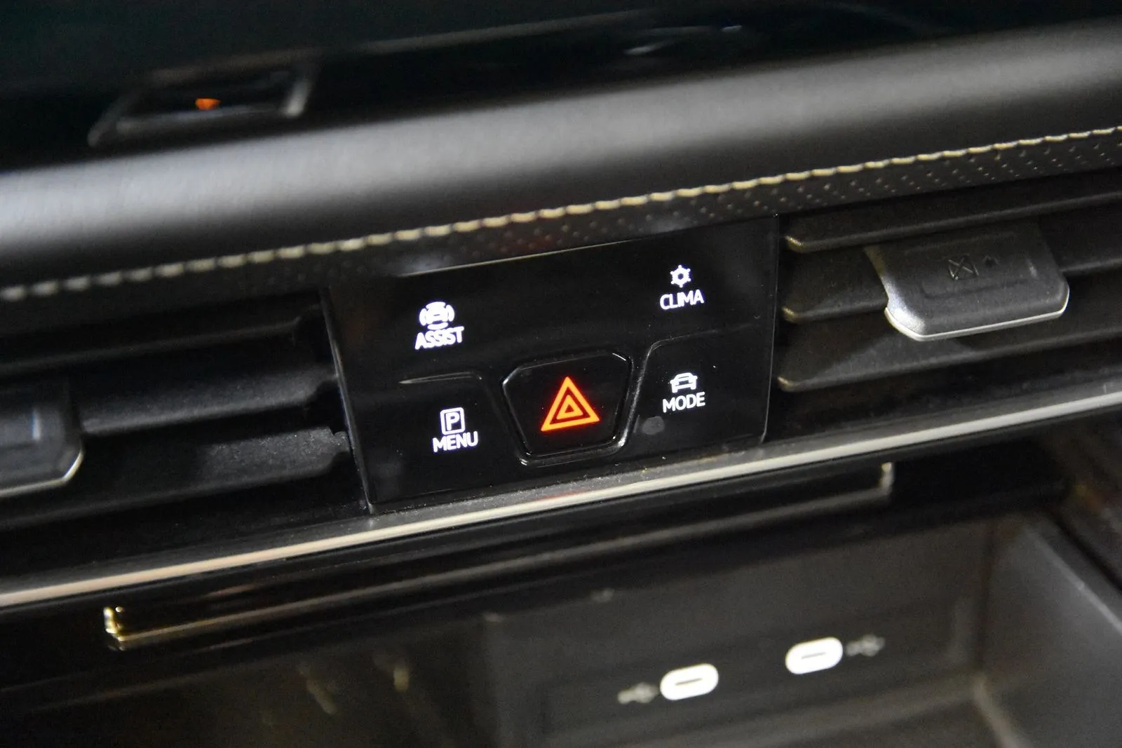 Volkswagen Atlas photo 21