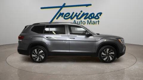 More photos of 2024 Volkswagen Atlas 2.0T SE w/Technology at Trevinos Auto Mart, TX