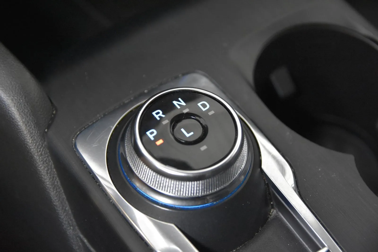 Ford Escape photo 25