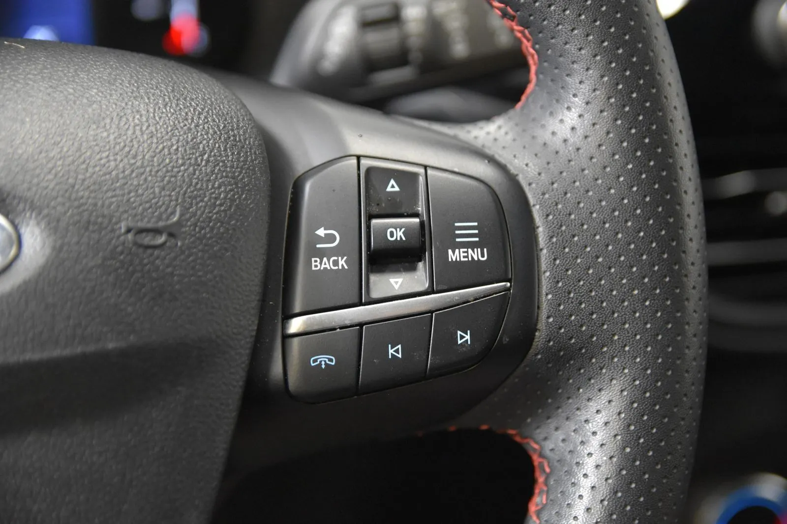 Ford Escape photo 16