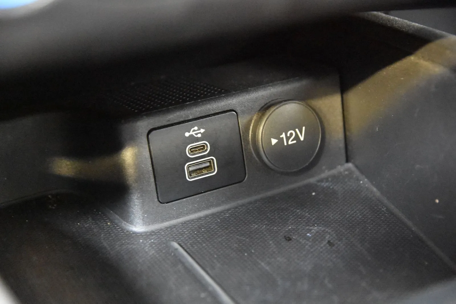 Ford Escape photo 23
