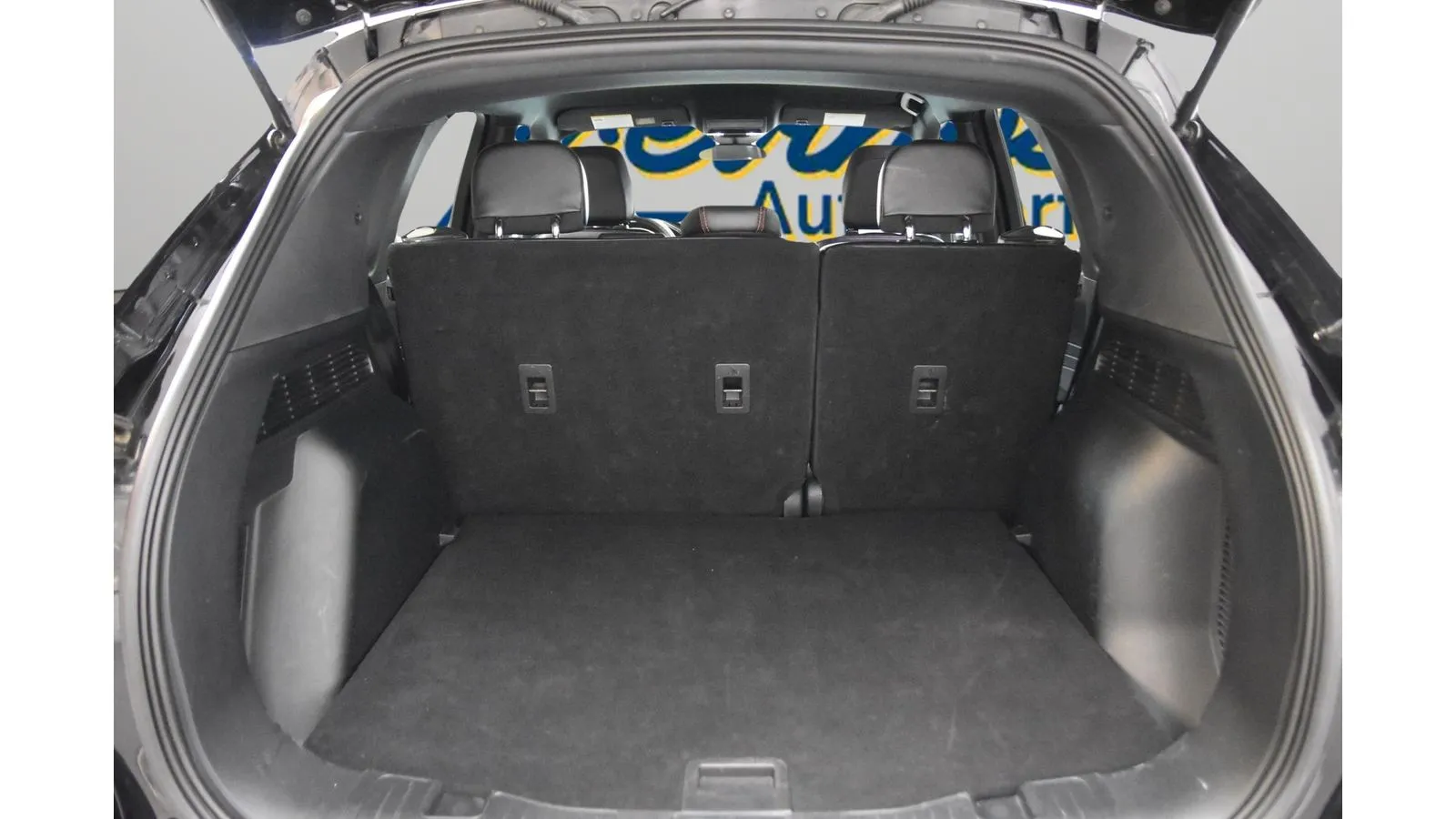 Ford Escape photo 32