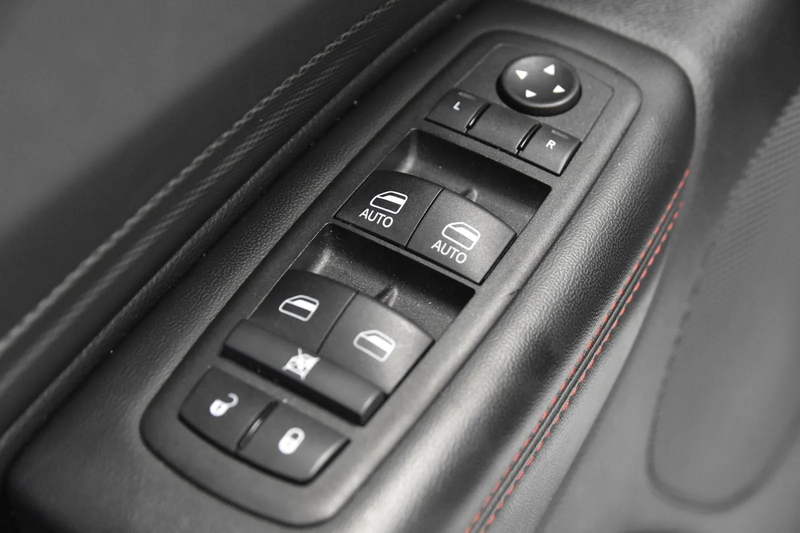 Dodge Durango photo 13