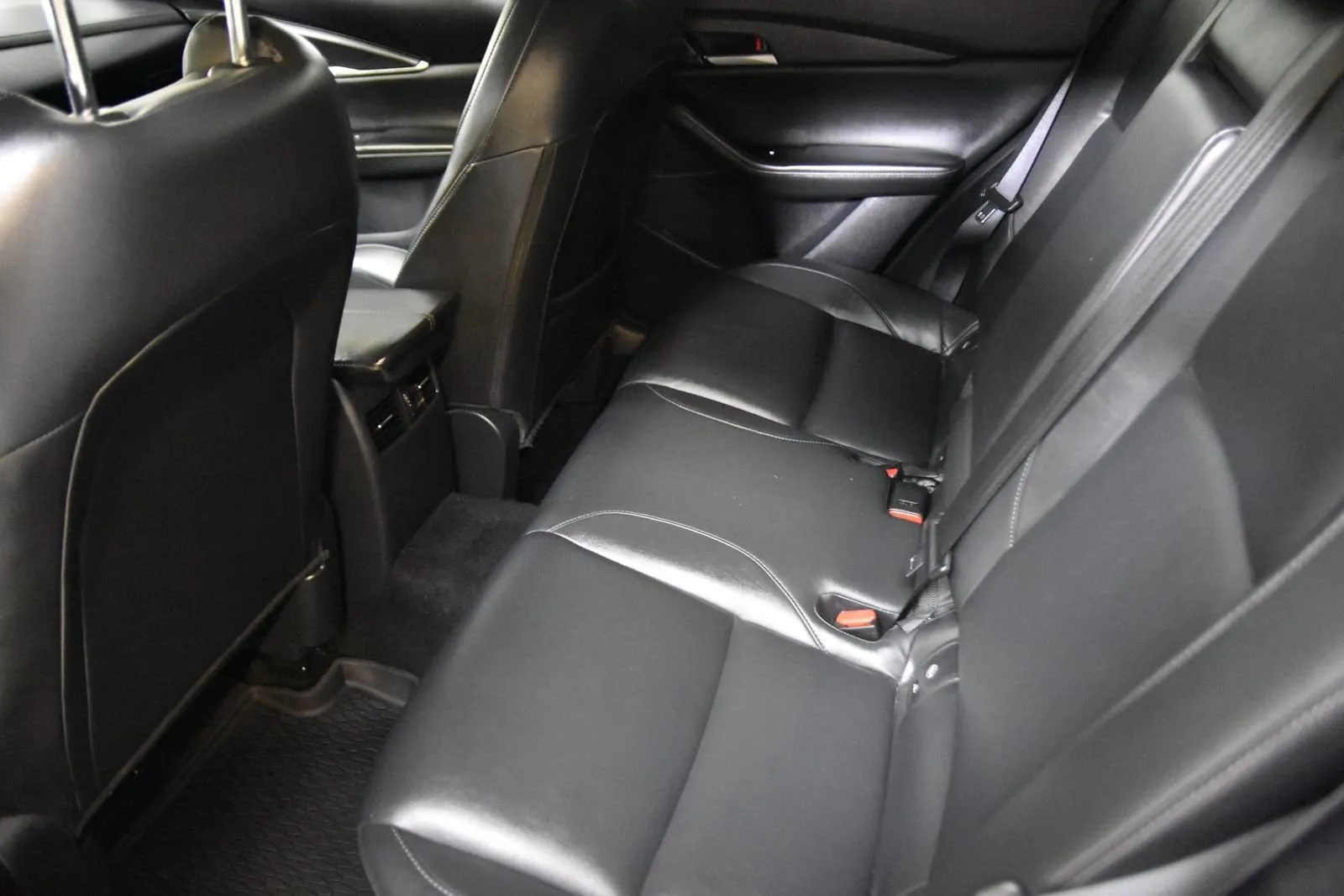 Mazda CX-30 photo 30