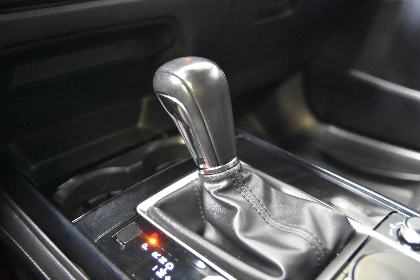 Mazda CX-30 photo 27