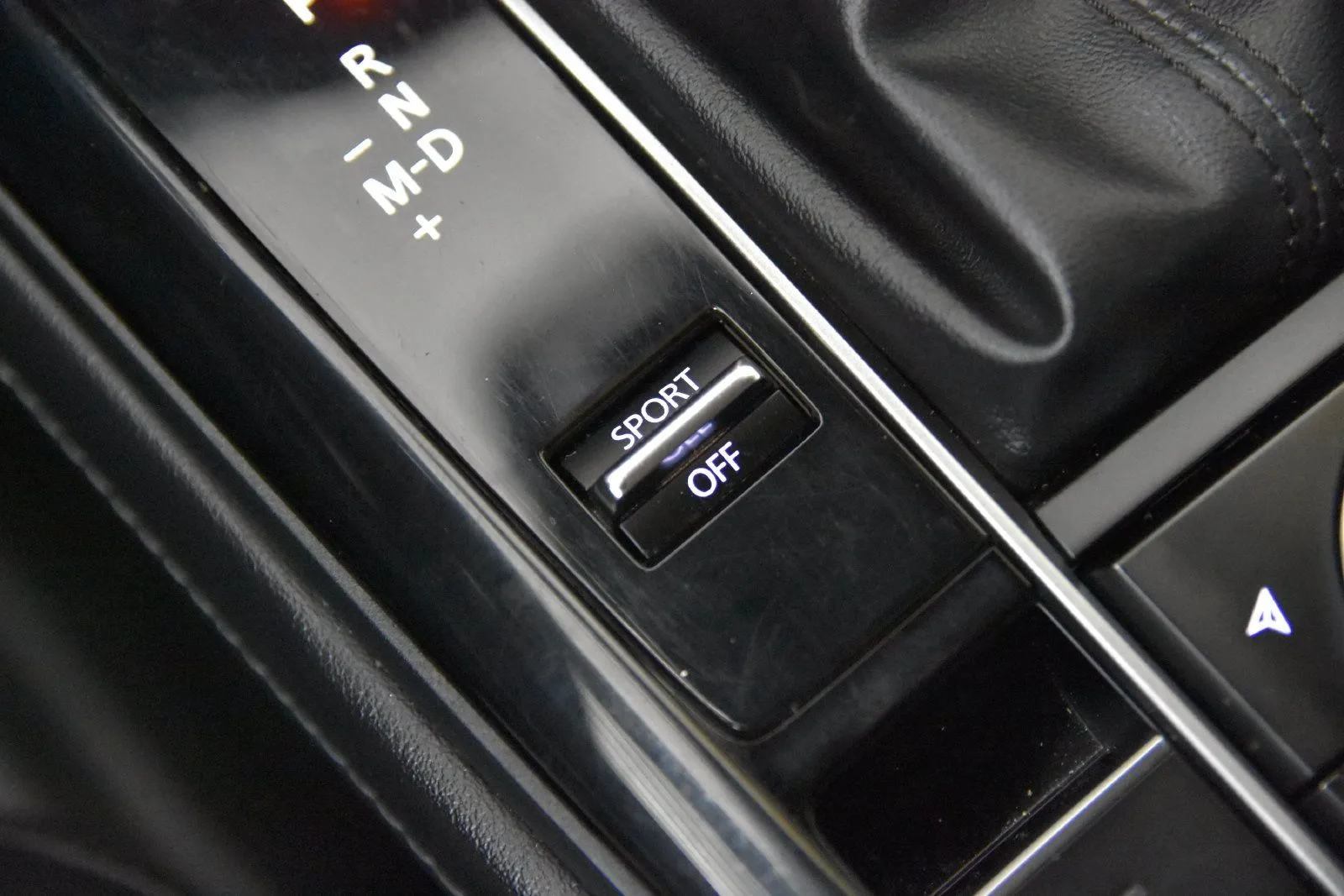 Mazda CX-30 photo 26
