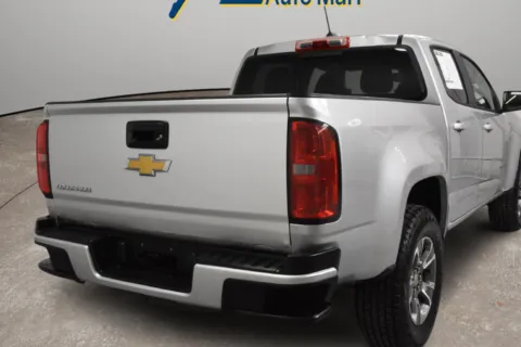 Another view of 2016 Chevrolet Colorado Z71 for sale in McAllen, TX at Trevinos Auto Mart