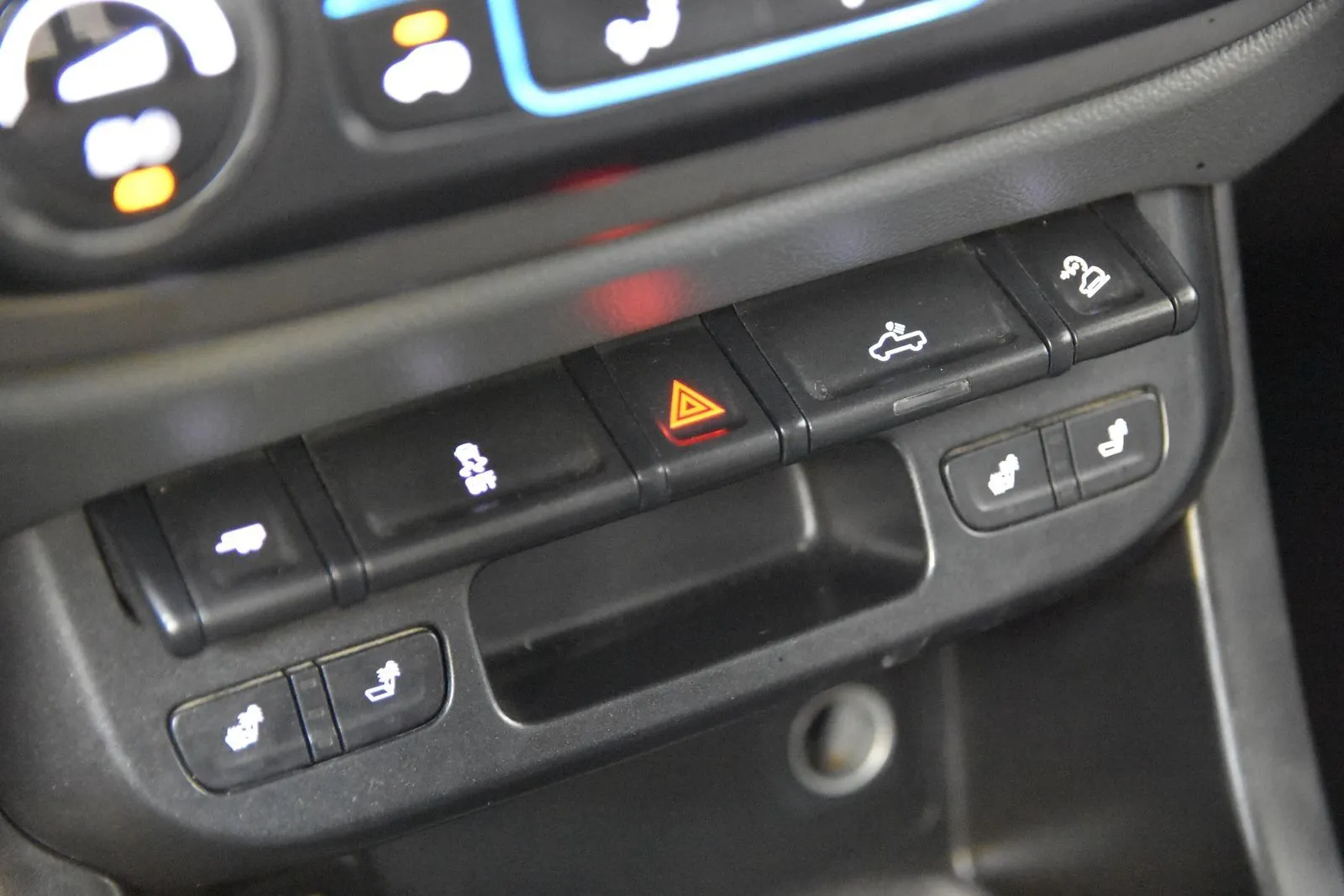 Chevrolet Colorado photo 23