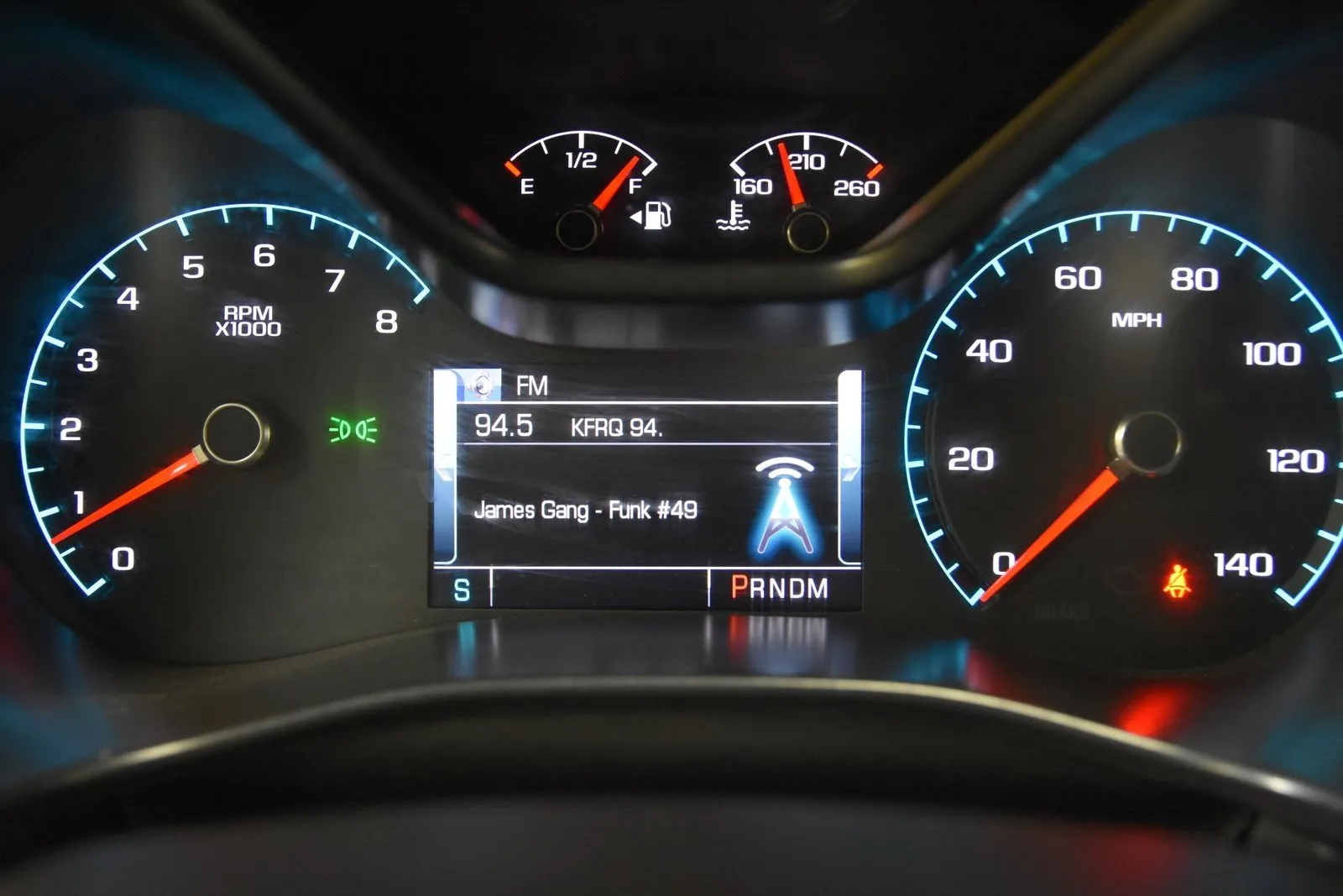 Chevrolet Colorado photo 17