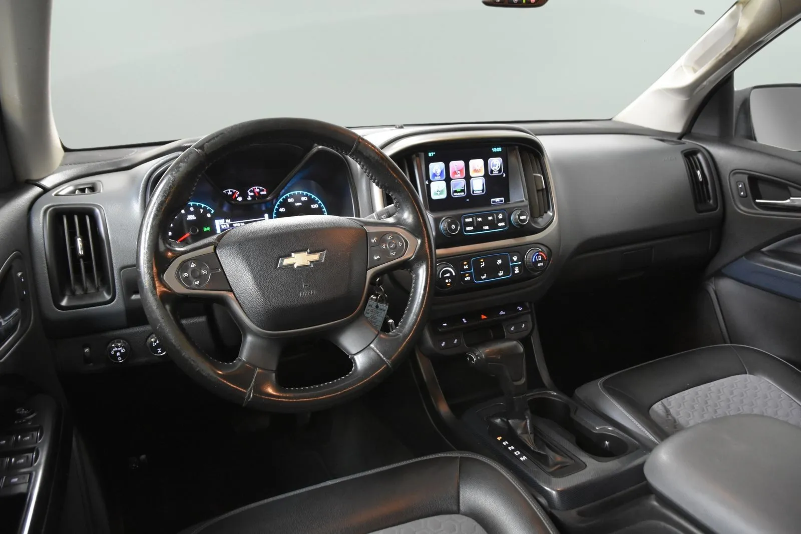 Chevrolet Colorado photo 28