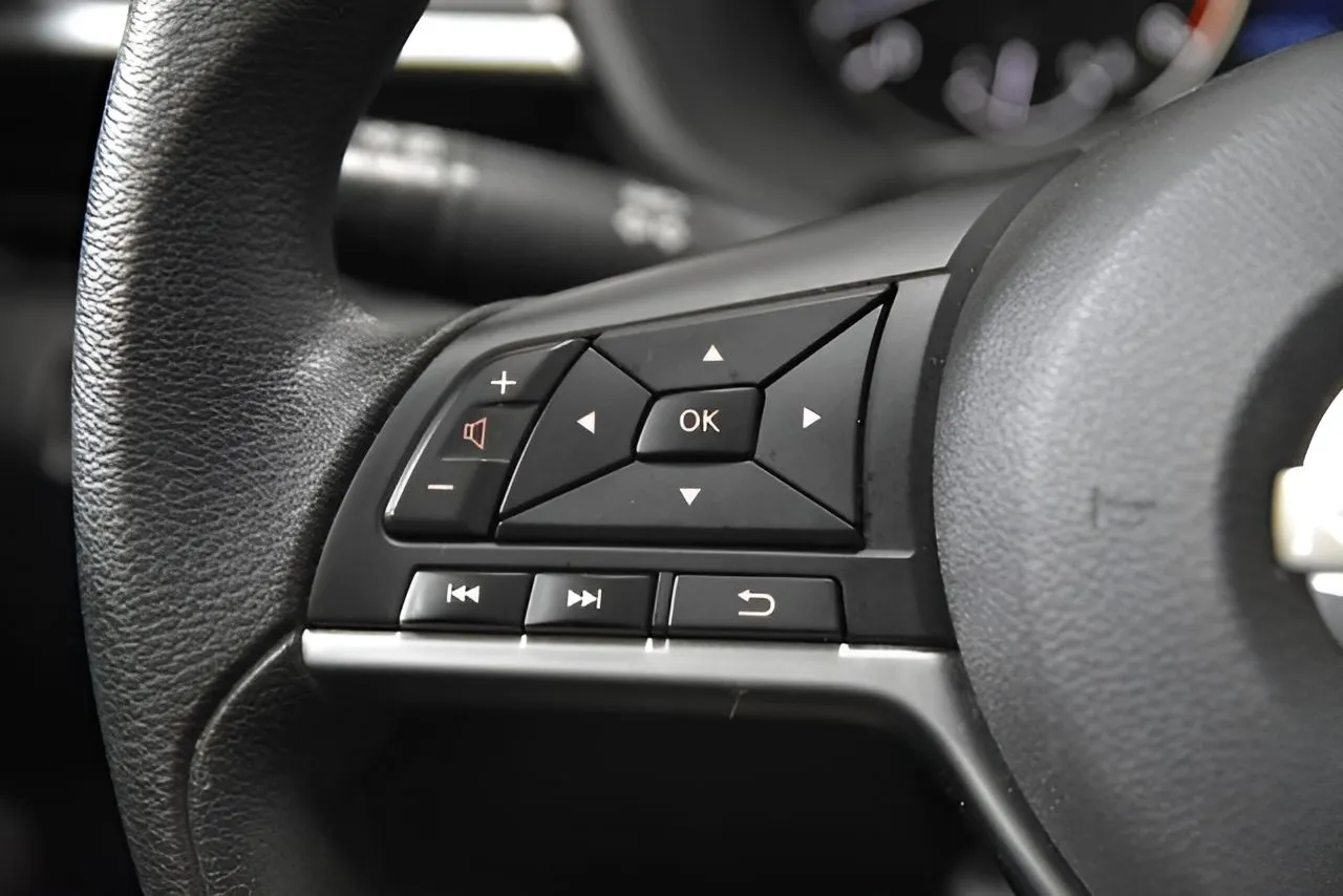 Nissan Altima photo 13