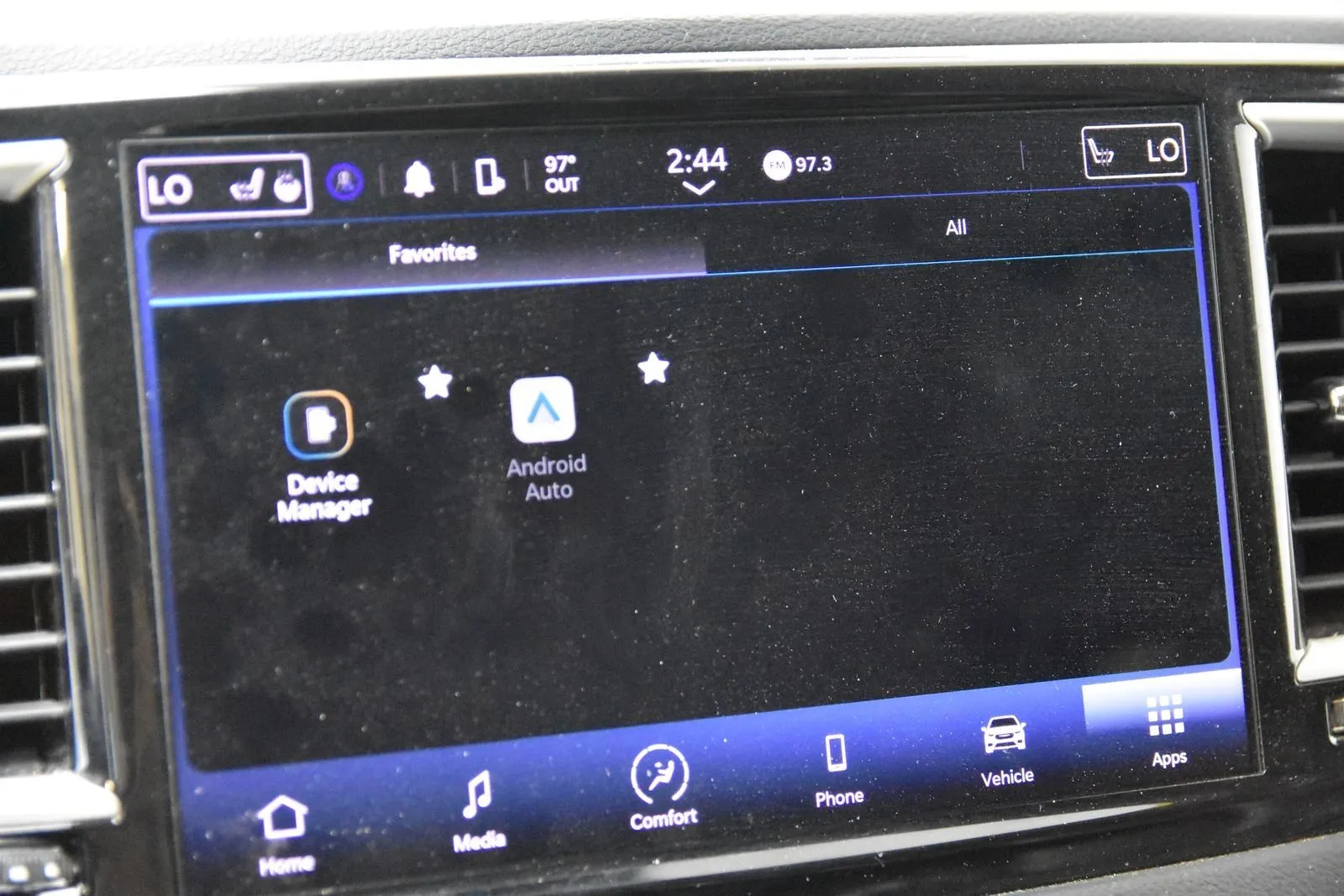 Chrysler Pacifica photo 20