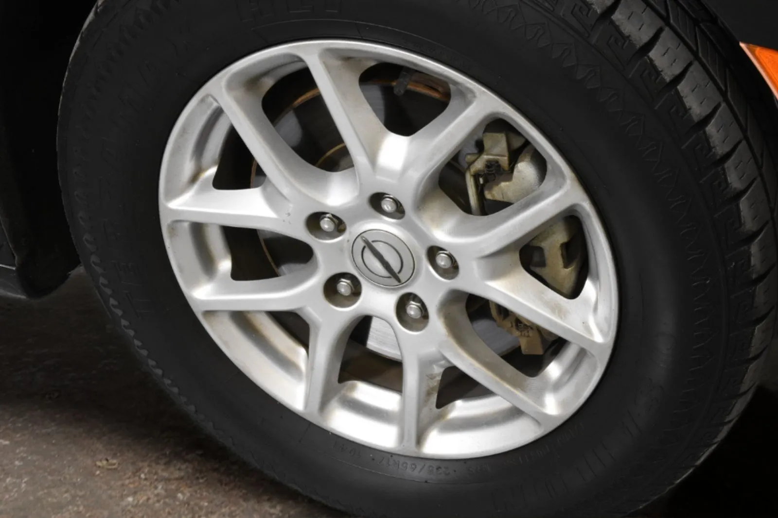Chrysler Pacifica photo 6