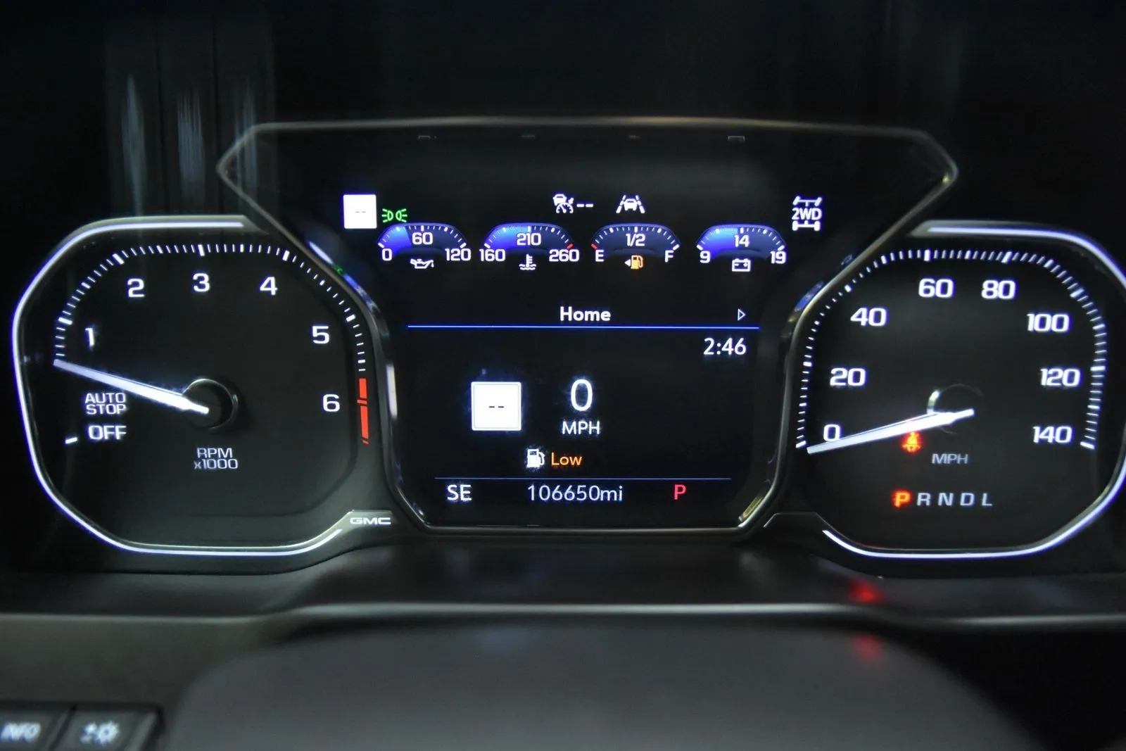 GMC Sierra photo 18