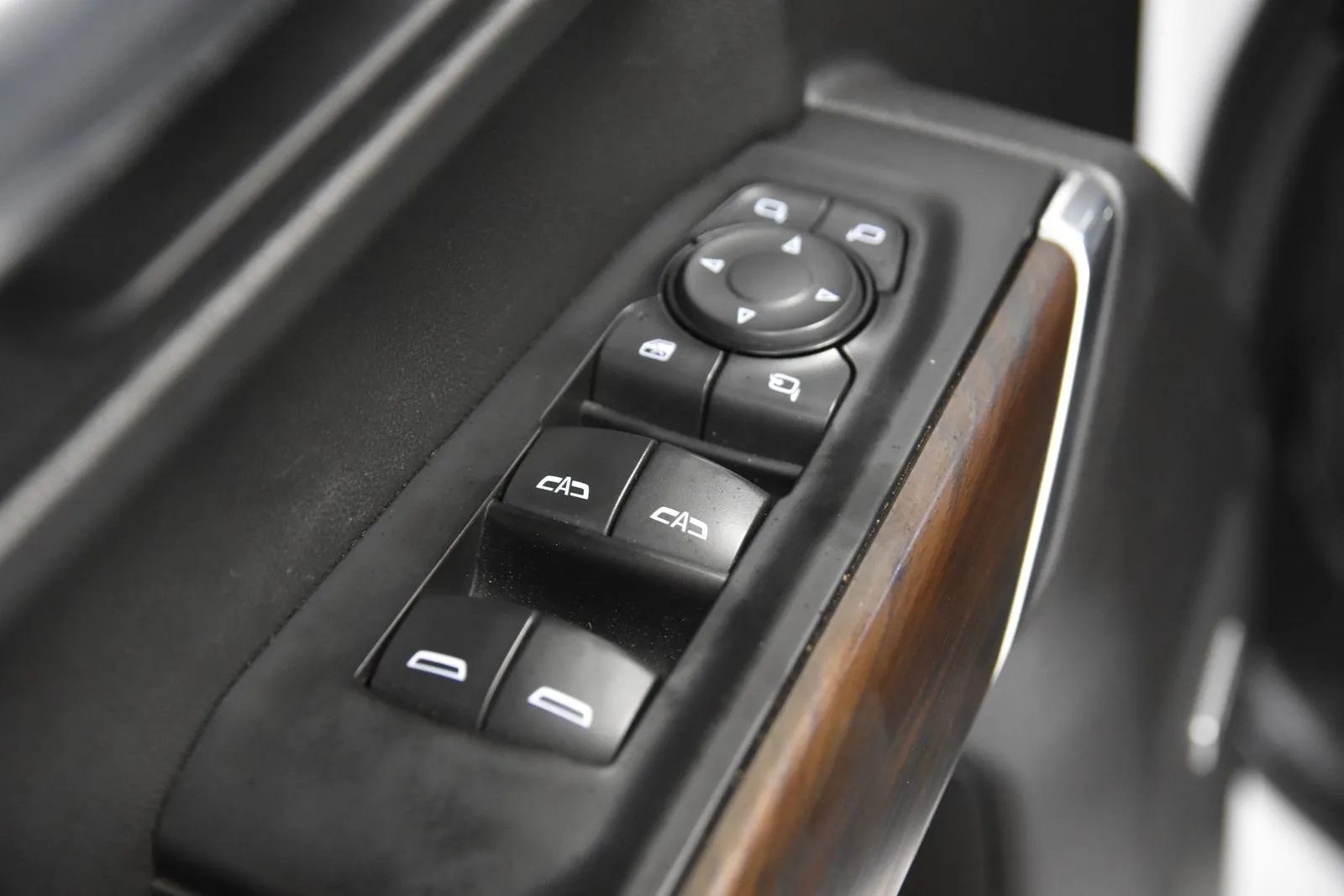 GMC Sierra photo 12