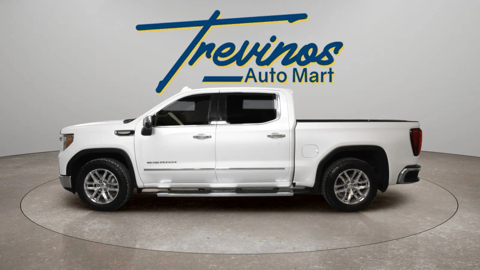 GMC Sierra photo 10
