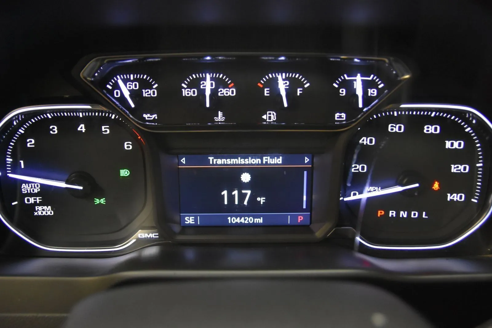 GMC Sierra photo 18