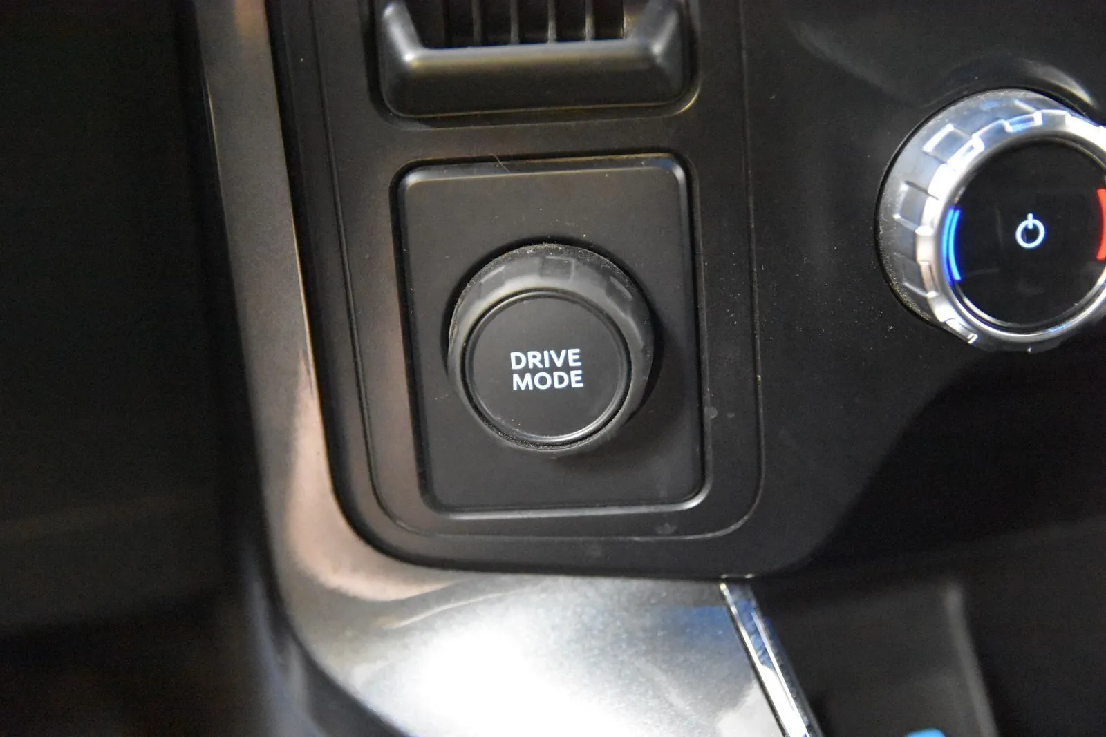 Ford F-150 photo 27
