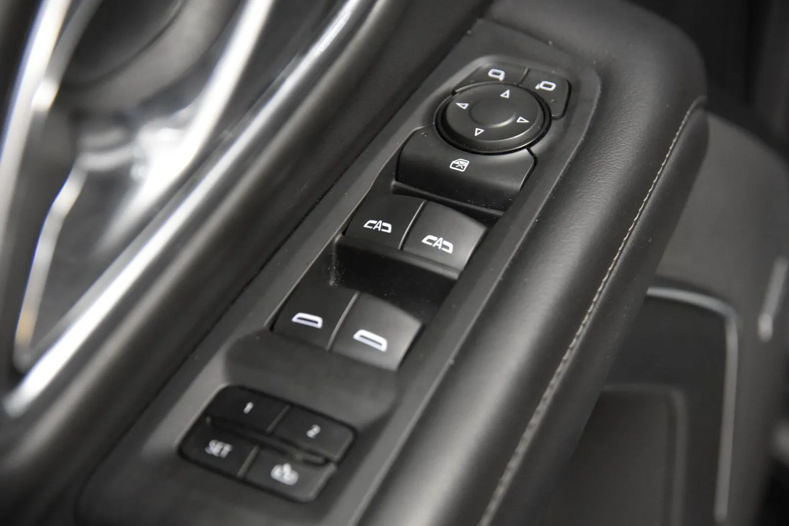 Chevrolet Tahoe photo 13