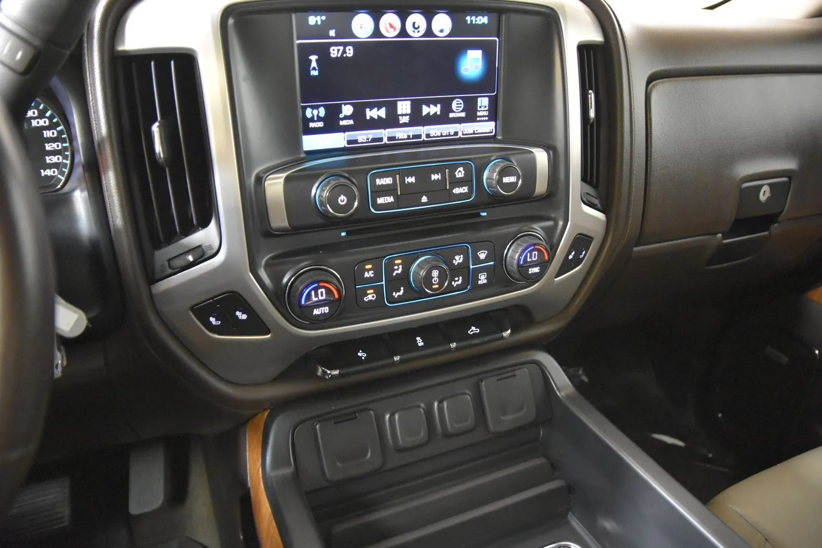 GMC Sierra photo 21