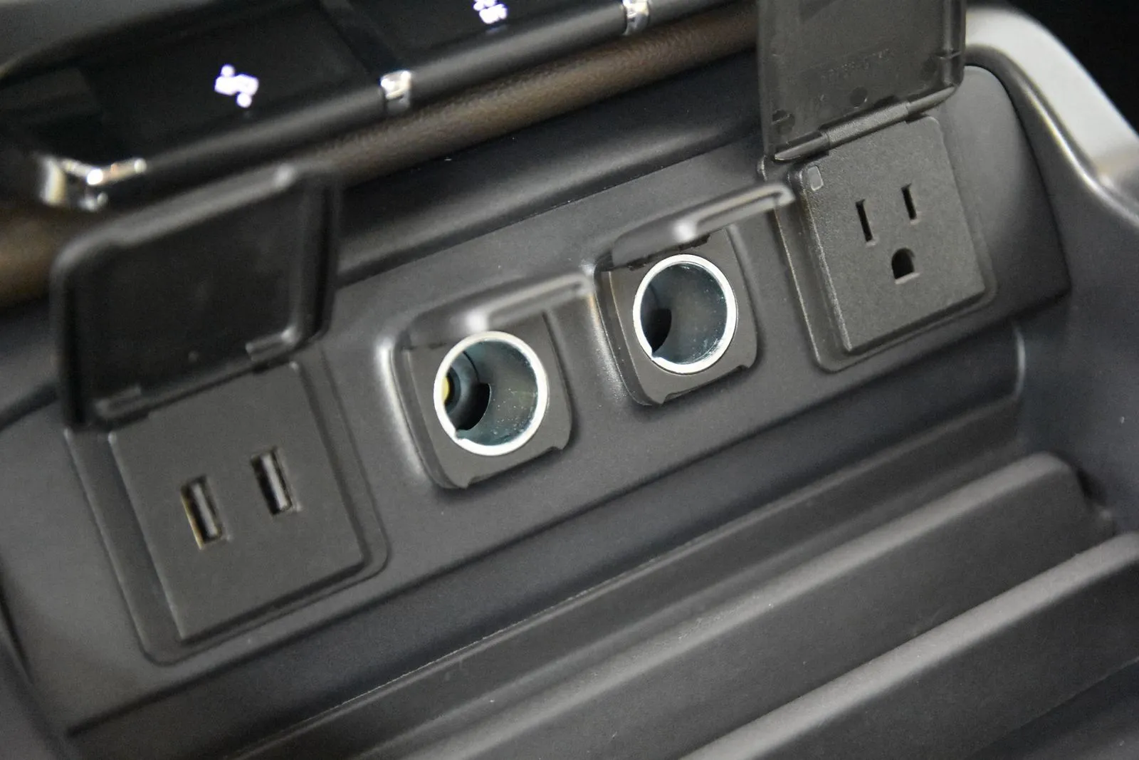 GMC Sierra photo 27