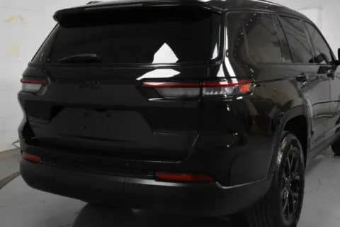 Another view of 2024 Jeep Grand Cherokee L Altitude for sale in McAllen, TX at Trevinos Auto Mart