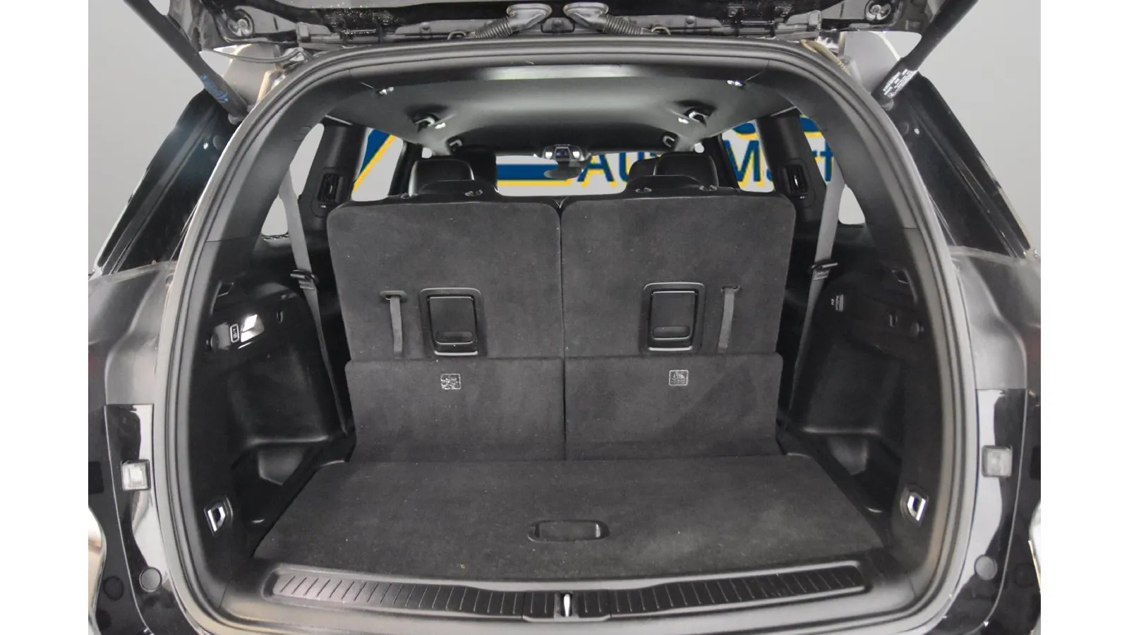 Jeep Grand Cherokee L photo 35