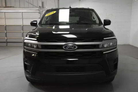 More photos of 2024 Ford Expedition XLT at Trevinos Auto Mart, TX