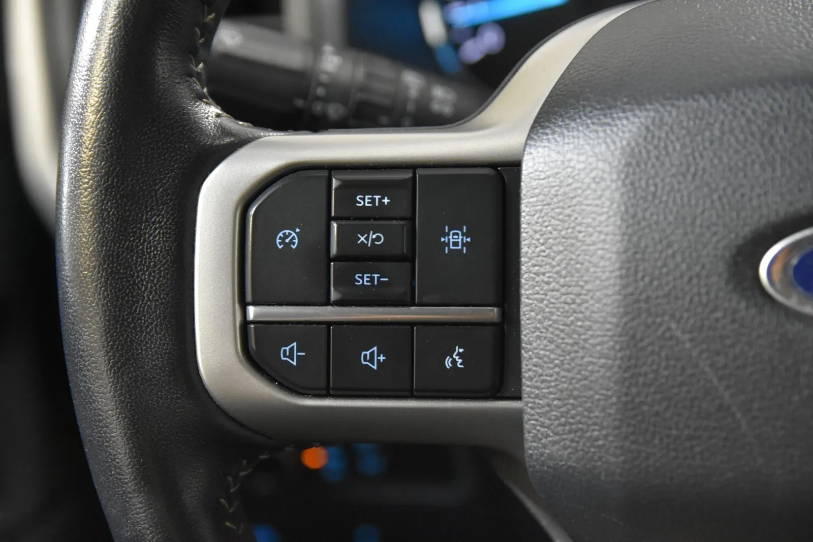 Ford Expedition photo 17