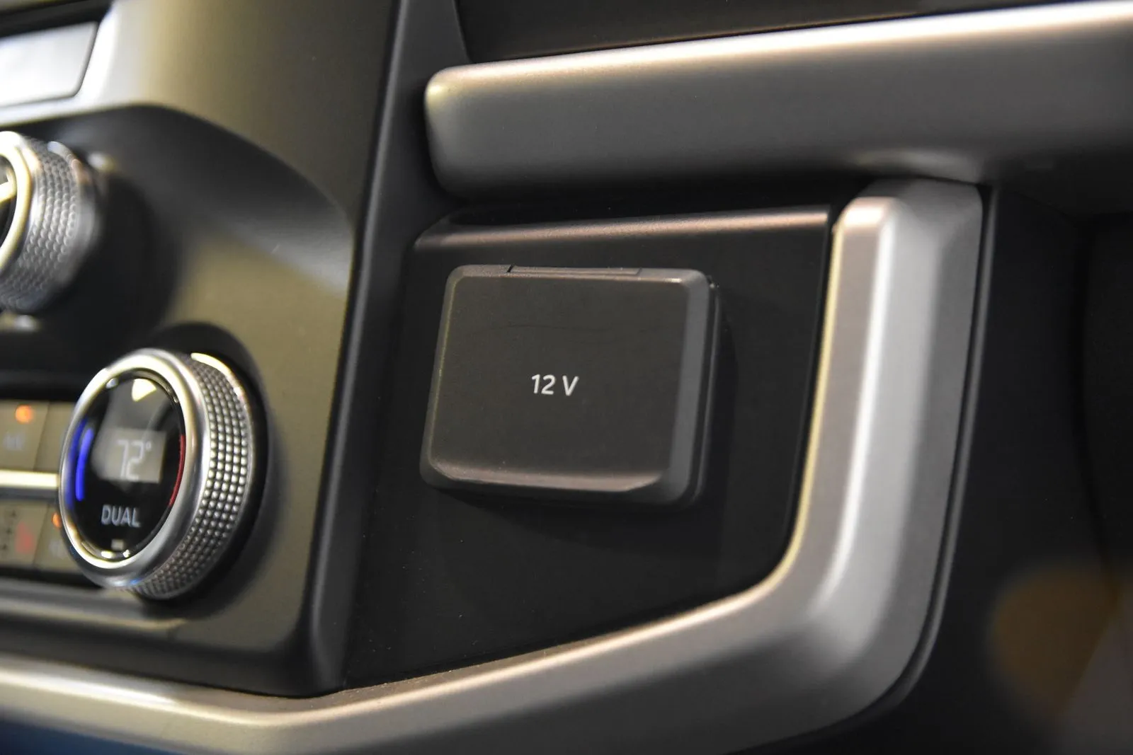 Ford Expedition photo 38